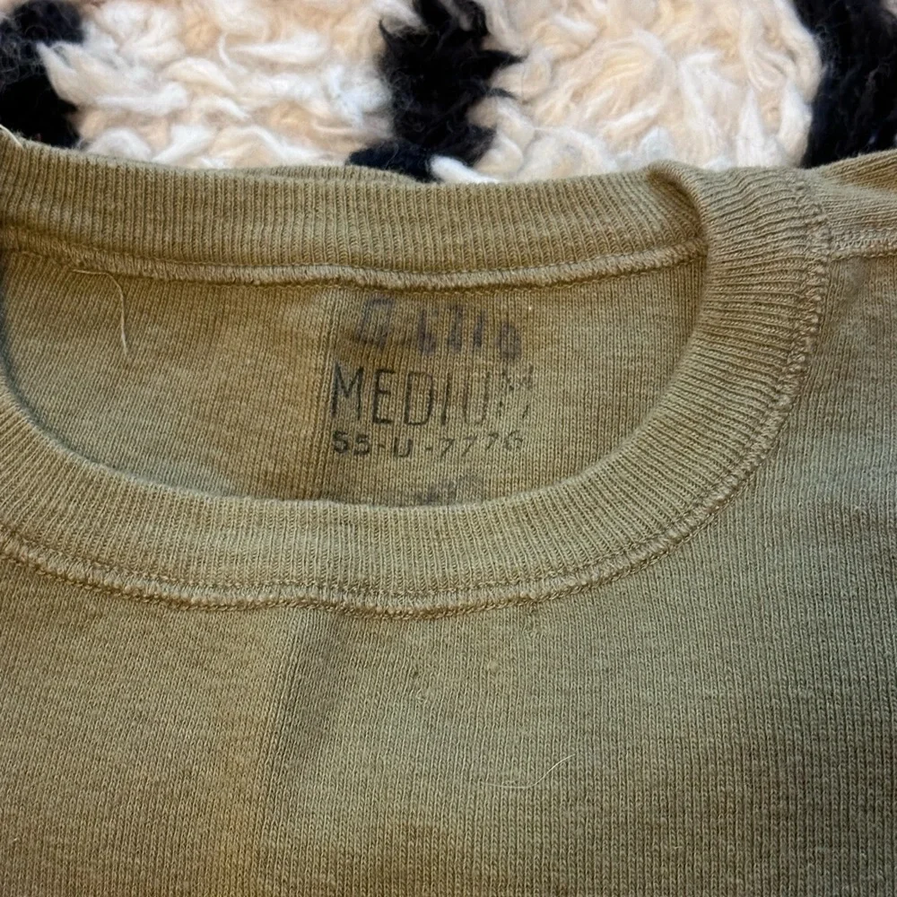 Olive green wool cotton undershirt - Picture 2 of 7